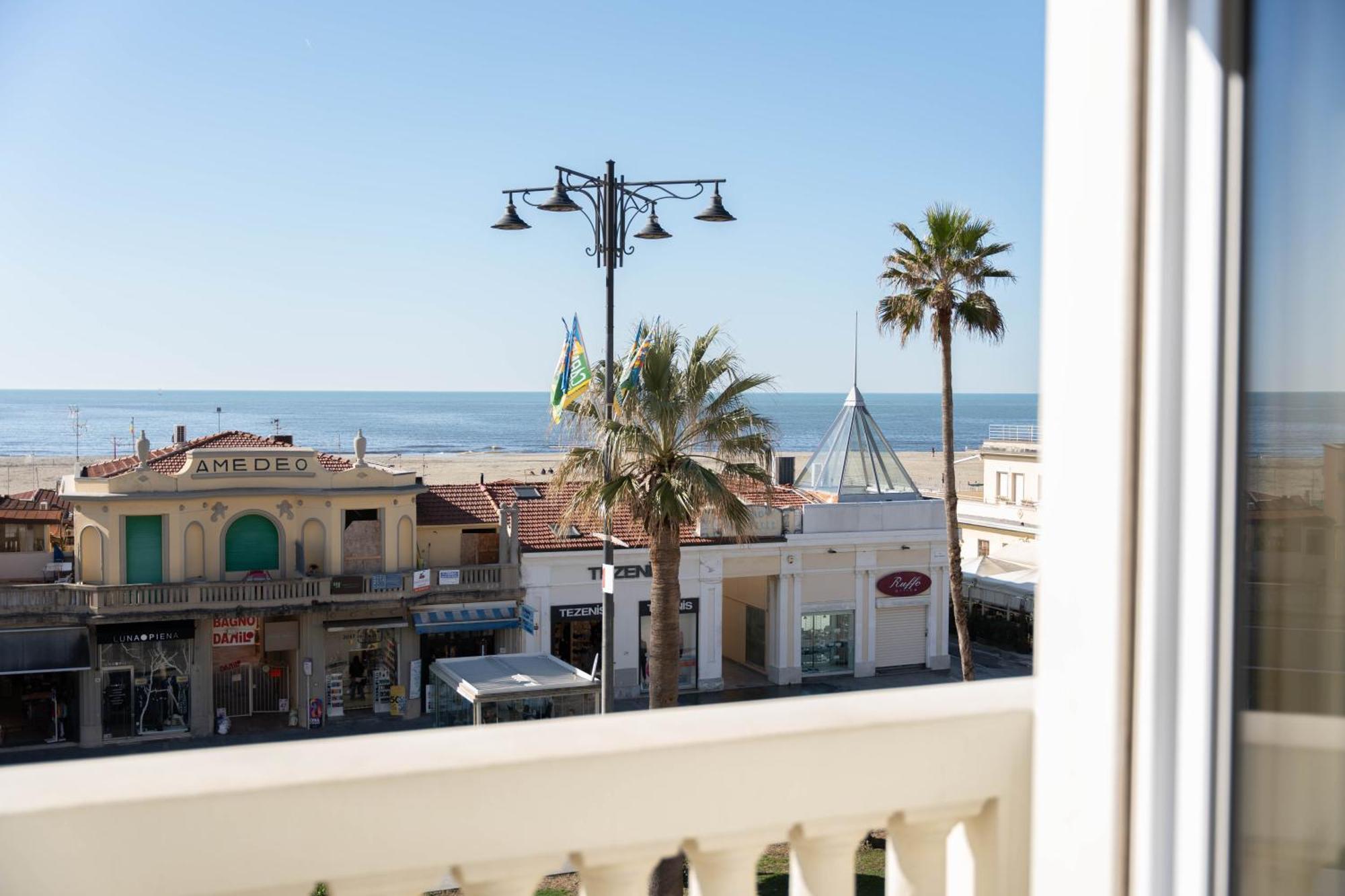Hotel London Viareggio Exterior foto
